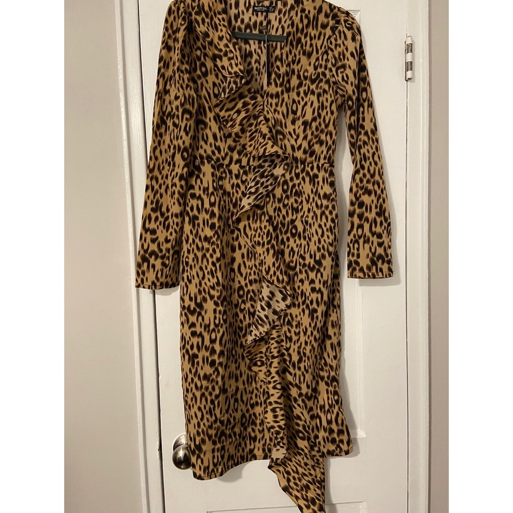 Leopard Meow-ment Ruffle Midi Dress - Picture 4 of 4